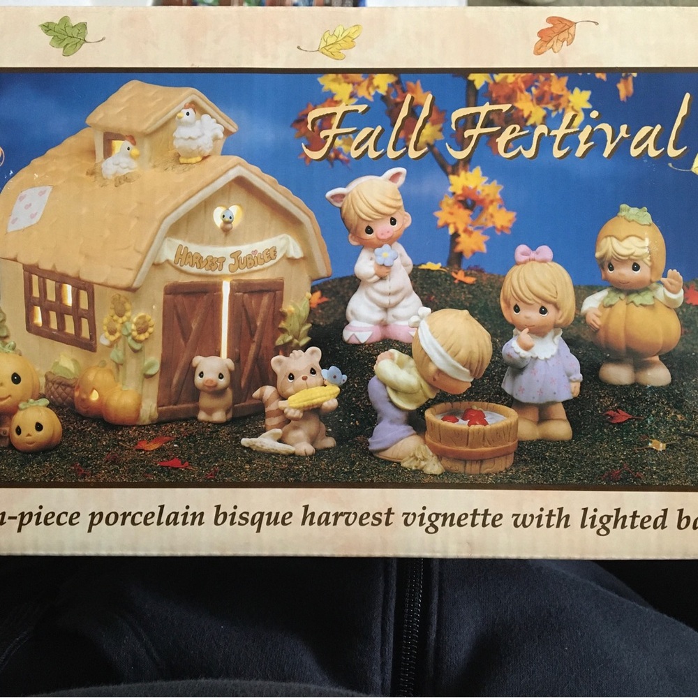 Precious Moments by Enesco Fall Festival